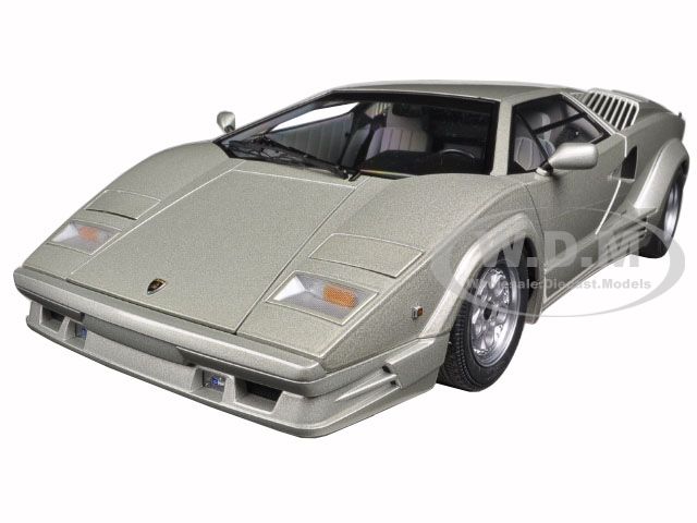 Image of Lamborghini Countach 25th Anniversary Edition Silver (The last Produced Countach in Museo Lamborghini) 1/18 by Autoart