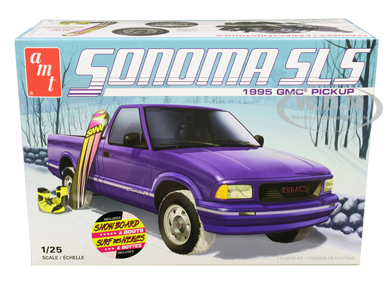Skill 2 Model Kit 1995 GMC Sonoma SLS Pickup Truck with Snowboard and Boots 1/25 Scale Model by AMT