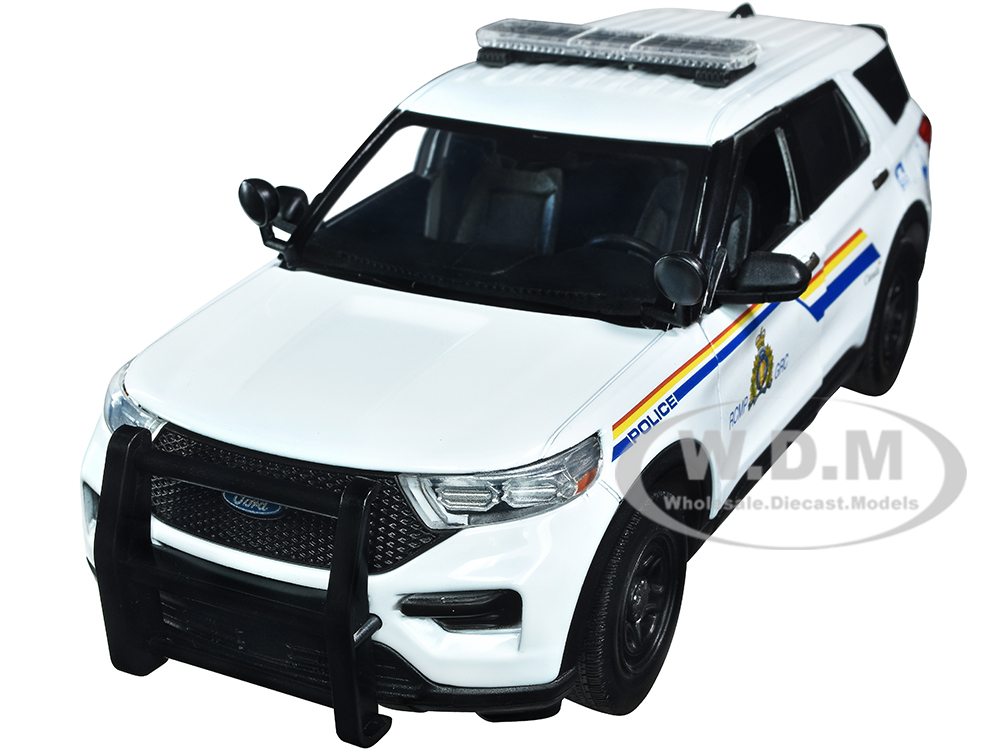 2022 Ford Police Interceptor Utility RCMP (Royal Canadian Mounted Police) White 1/24 Diecast Model Car by Motormax