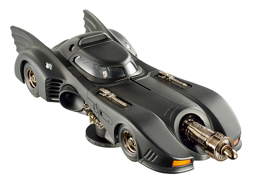 Elite 1992 Batman Returns Batmobile Cutl Classics Michael Keaton 1/18 Diecast Car Model by Hot Wheels