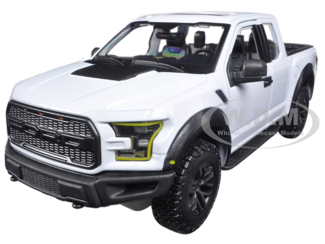 2017 Ford Raptor Pickup Truck White 1/24 Diecast Model Car By Maisto