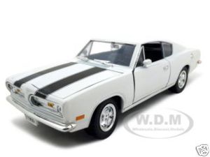 1969 Plymouth Barracuda 383 White 1/18 Diecast Car By Road Signature