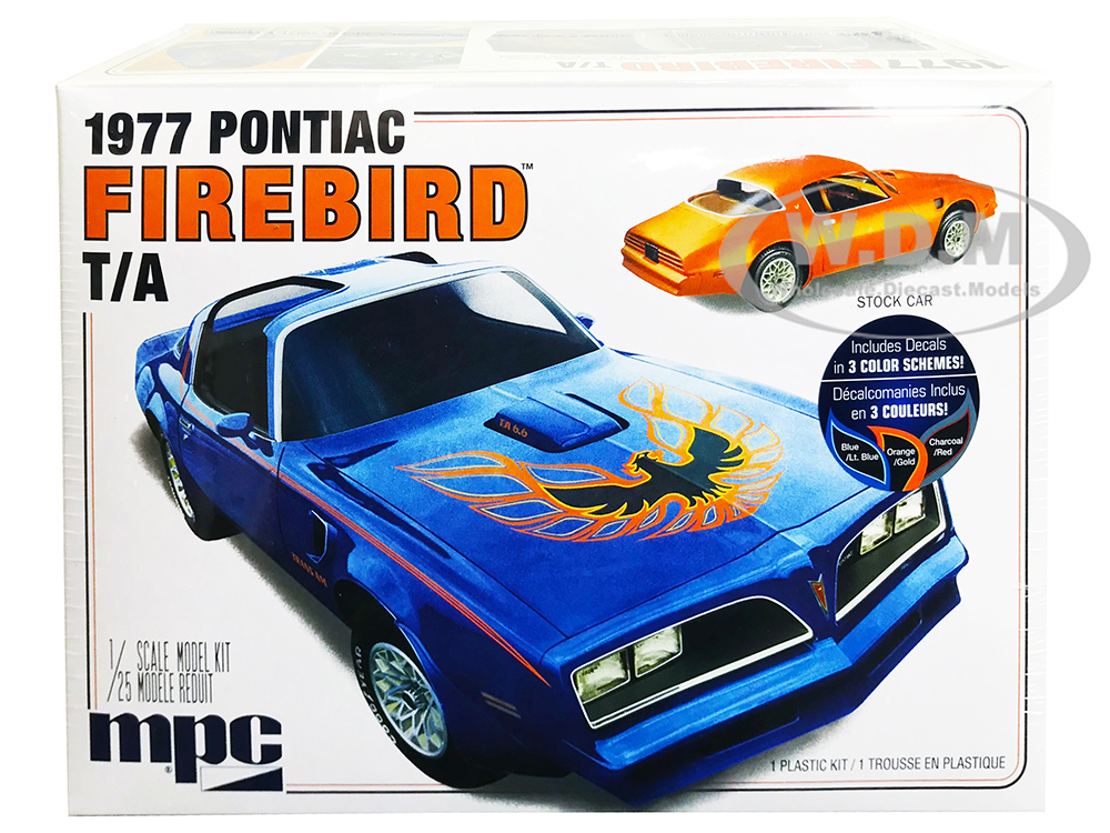 Skill 2 Model Kit 1977 Pontiac Firebird T/A Trans Am 1/25 Scale Model by MPC