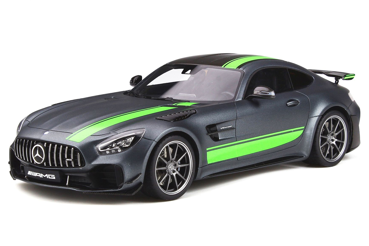 Mercedes Benz Amg Gt-r Pro Matt Gray With Carbon Top And Green Stripes 1/18 Model Car By Gt Spirit