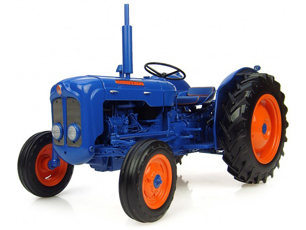 1960-1962 Fordson Dexta Tractor Blue 1/16 Diecast Model by Universal Hobbies