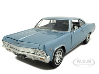 1965 Chevrolet Impala SS 396 Light Blue 1/24 Diecast Model Car by Welly