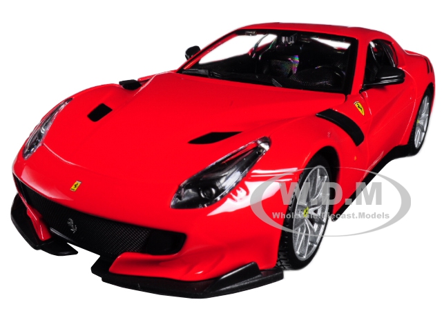 Ferrari F12 Tdf Red 1/24 Diecast Model Car By Bburago