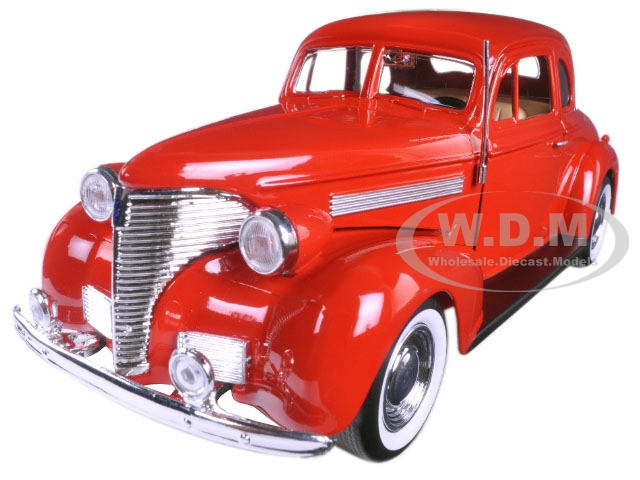 1939 Chevrolet Coupe Red 1/24 Diecast Model Car by Motormax