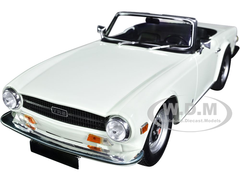 1969 Triumph TR6 Convertible White Limited Edition To 504 Pieces Worldwide 1/18 Diecast Model Car By Minichamps