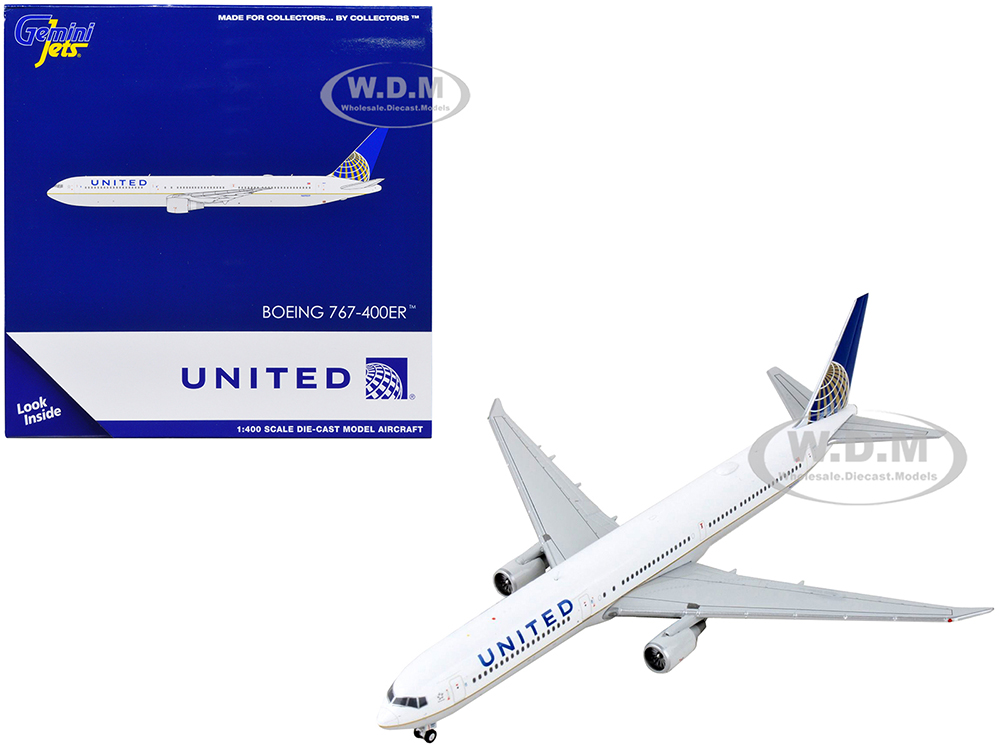 Boeing 767-400ER Commercial Aircraft United Airlines White with Blue Tail 1/400 Diecast Model Airplane by GeminiJets