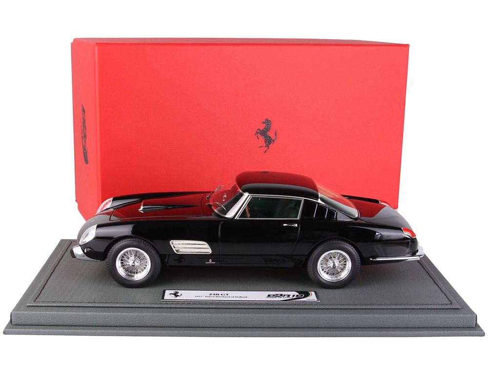 1957 Ferrari 250 GT Black with Green Interior "Prince Bernhard of Holland" with DISPLAY CASE Limited Edition to 200 Pieces Worldwide 1/18 Model Car b