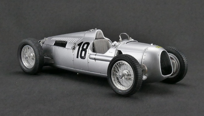 1936 Auto Union Type C Silver 18 Eifel Race Bernd Rosemeyer Limited Edition to 1500pcs 1/18 Diecast Model Car by CMC