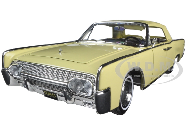 Image of 1961 Lincoln Continental Yellow 1/18 Diecast Model Car by Road Signature