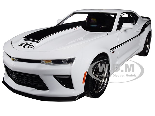 2018 Chevrolet Camaro Yenko/sc Stage Ii Coupe White With Black Stripes Limited Edition To 702 Pieces Worldwide 1/18 Diecast Model Car By Autoworld