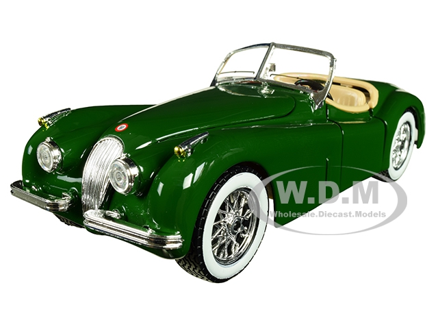 1951 Jaguar Xk 120 Roadster Green 1/24 Diecast Model Car By Bburago