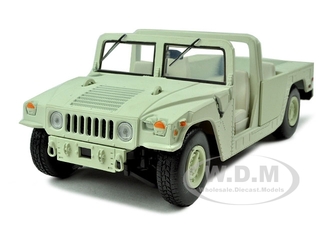 Humvee Military Base Platform Tan 1/24 Diecast Car Model by Motormax