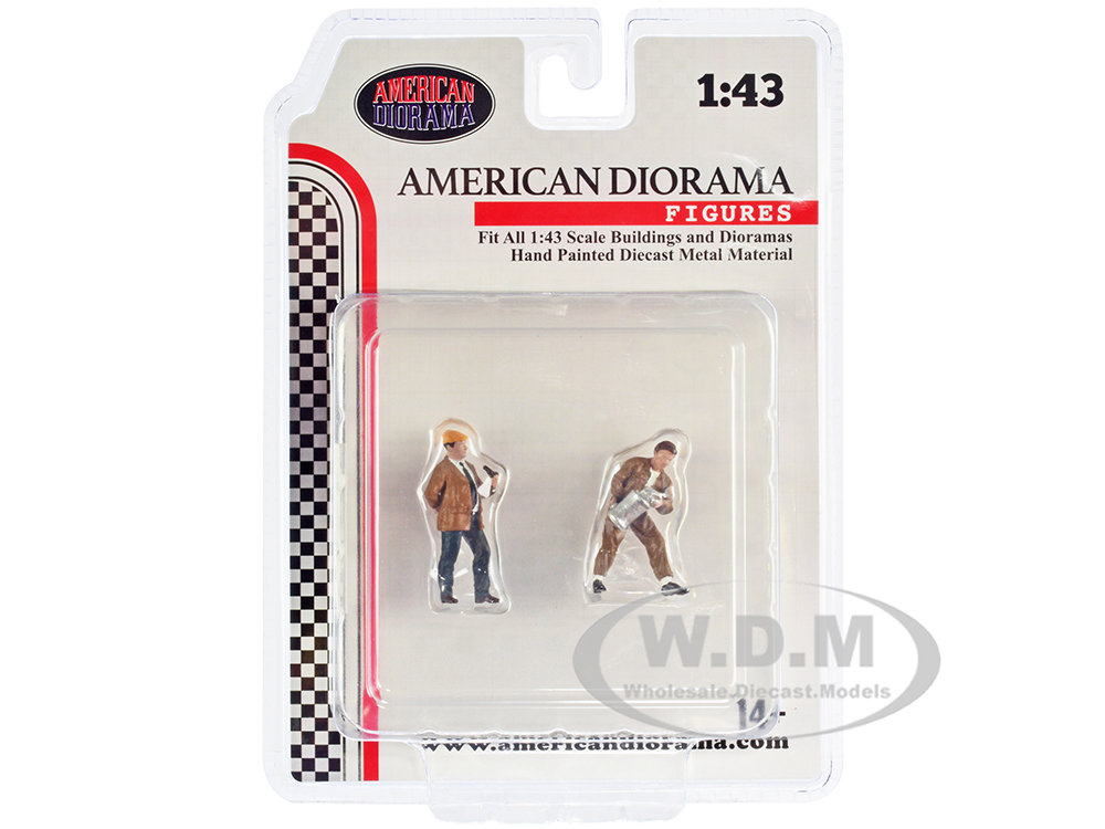 "Race Day" Two Diecast Figures Set 4 for 1/43 Scale Models by American Diorama