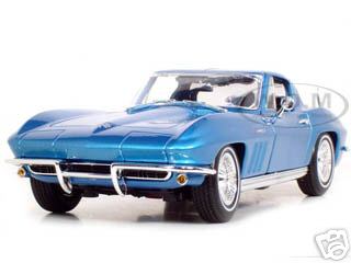 1965 Chevrolet Corvette Blue 1/18 Diecast Model Car By Maisto