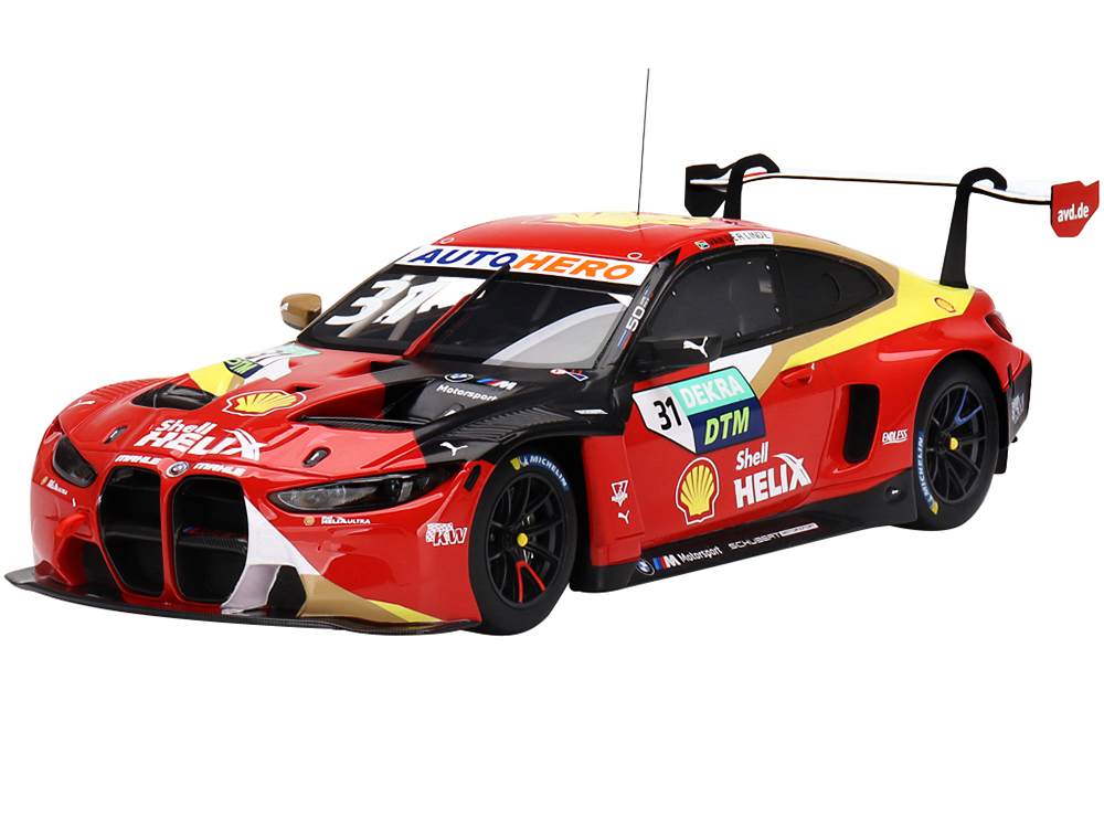 BMW M4 GT3 31 Sheldon van der Linde 