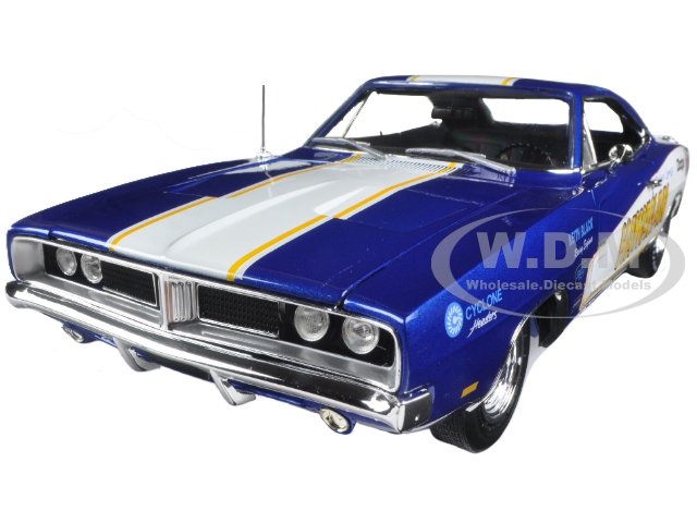 1969 Dodge Charger R/t Hawaiian Limited Edition To 1002 Pieces Worldwide 1/18 Diecast Model Car By Autoworld