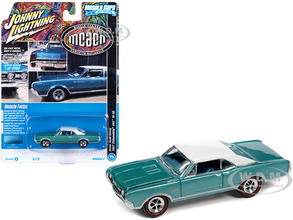 1967 Oldsmobile 442 W-30 Aquamarine Metallic with White Top MCACN (Muscle Car and Corvette Nationals) Limited Edition to 4164 pieces Worldwide Muscle Cars USA Series 1/64 Diecast Model Car by Johnny Lightning