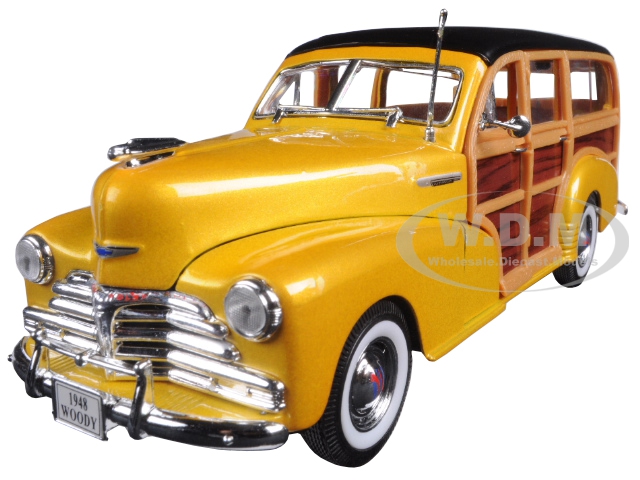 1948 Chevrolet Woody Wagon Fleetmaster Gold 1/24 Diecast Model Car by Welly