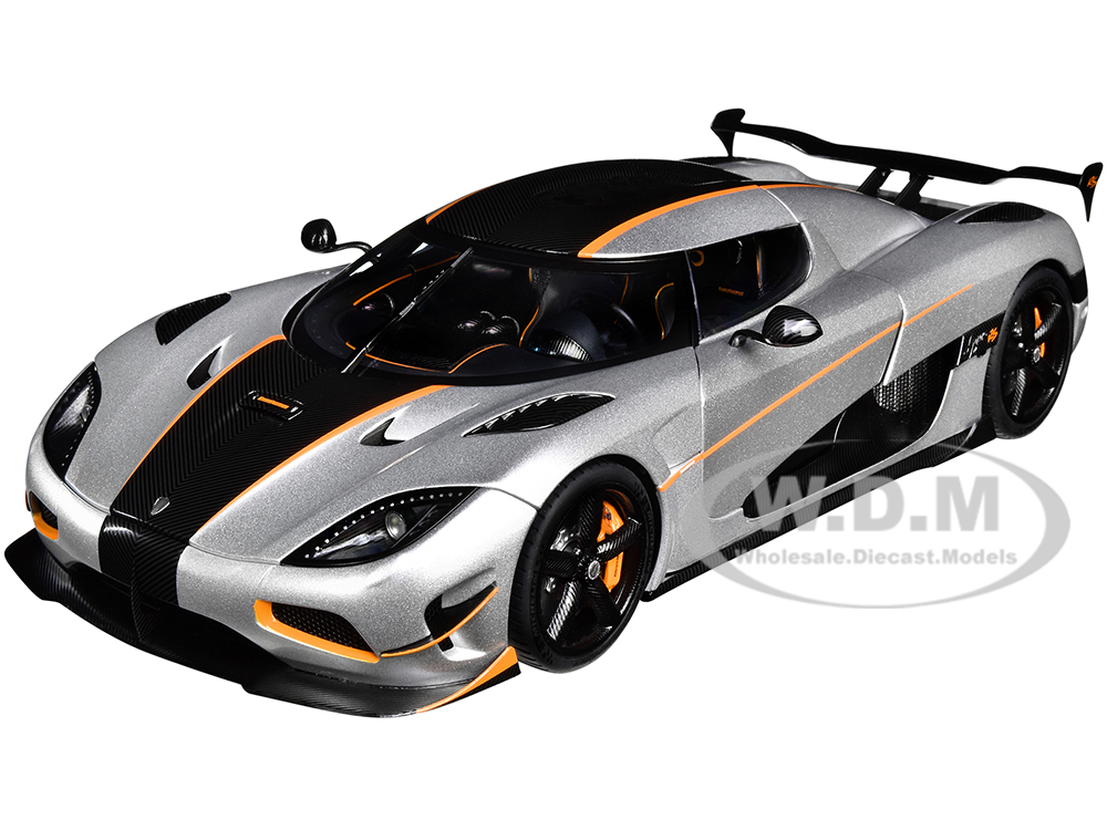 Koenigsegg Agera RS Moon Silver With Carbon And Orange Accents 1/18  Model Car By Autoart