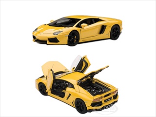 Image of Lamborghini Aventador LP700-4 Yellow With Openings 1/43 Diecast Model Car by Autoart