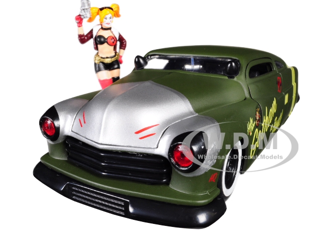 1951 Mercury Matt Green with Harley Quinn Diecast Figurine DC Comics Bombshells Series 1/24 Diecast Model Car by Jada