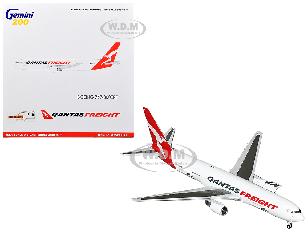 Boeing 767-300ERF Commercial Aircraft Qantas Freight White with Red Tail Gemini 200 - Interactive Series 1/200 Diecast Model Airplane by GeminiJets