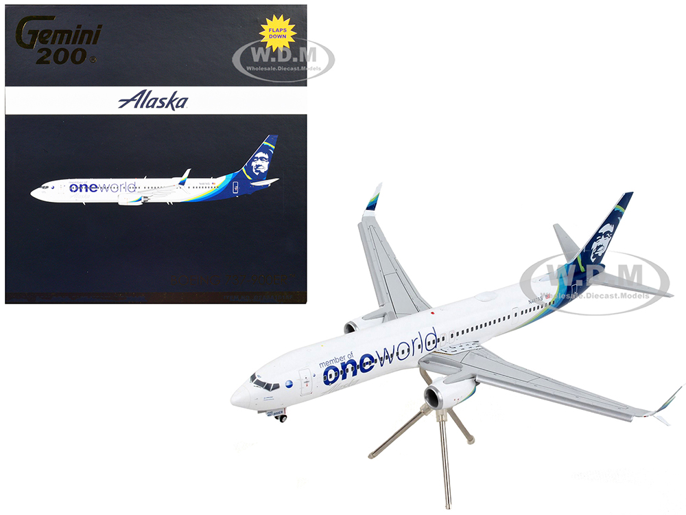 Boeing 737-900ER Commercial Aircraft with Flaps Down Alaska Airlines - One World White with Blue Tail Gemini 200 Series 1/200 Diecast Model Airplane by GeminiJets