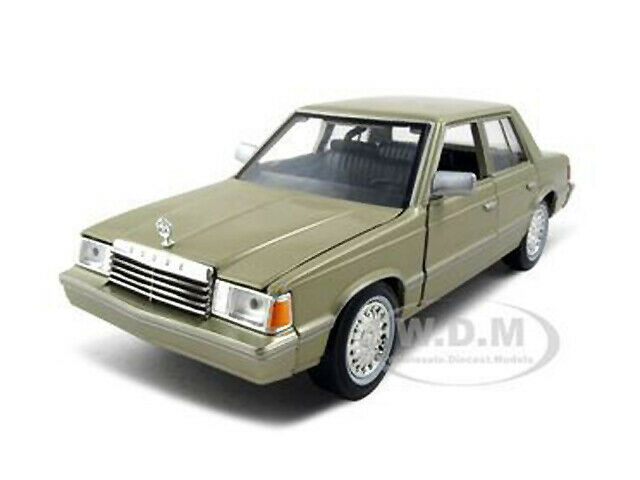 1982 Dodge Aries K Champagne / Gold 1/24 Diecast Model Car By Motormax