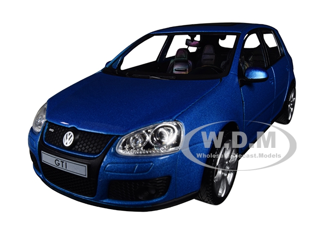 Volkswagen Golf Gti With Sunroof Metallic Blue 1/24 Diecast Model Car By Cararama