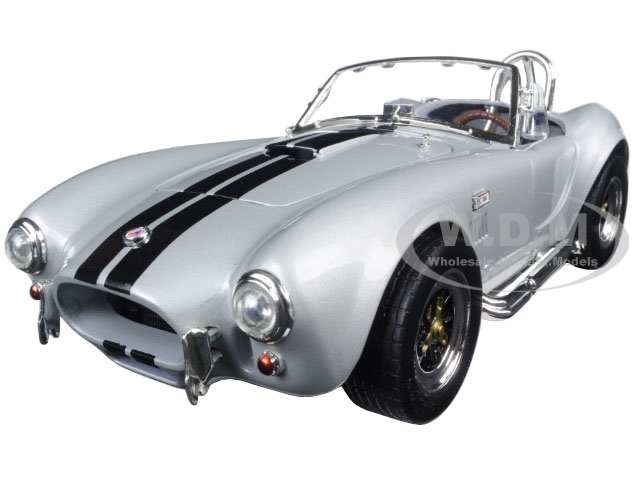 1964 Shelby Cobra 427 S/c Roadster Gray 1/18 Diecast Model Car By Road Signature