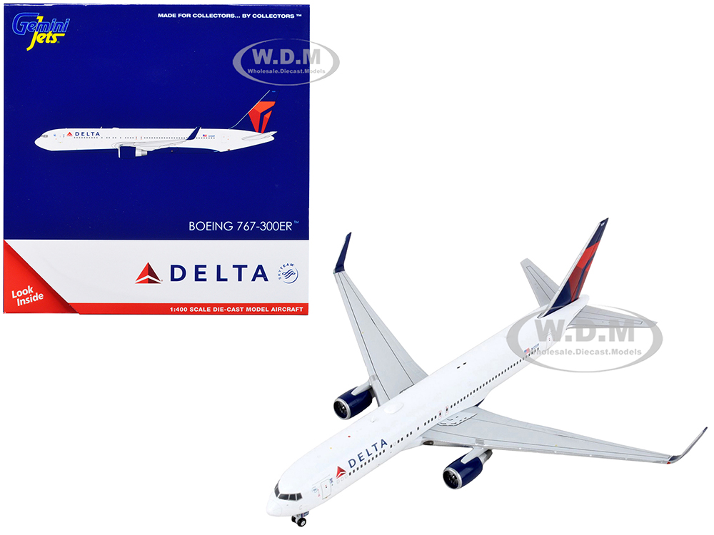 Boeing 767-300ER Commercial Aircraft Delta Airlines White with Blue and Red Tail 1/400 Diecast Model Airplane by GeminiJets