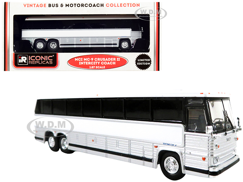 1980 MCI MC-9 Crusader II Intercity Coach Bus Blank White and Silver "Vintage Bus &amp; Motorcoach Collection" 1/87 (HO) Diecast Model by Iconic Repl