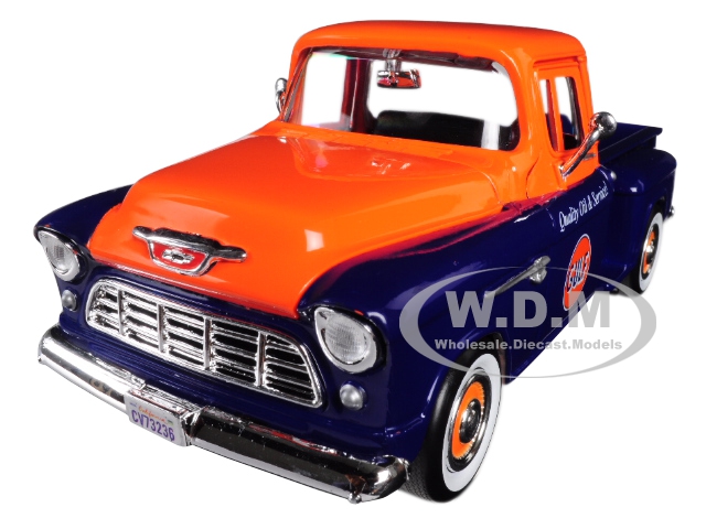 1955 Chevrolet 5100 Stepside Pickup Truck Gulf Dark Blue and Orange 1/24 Diecast Model Car by Motormax