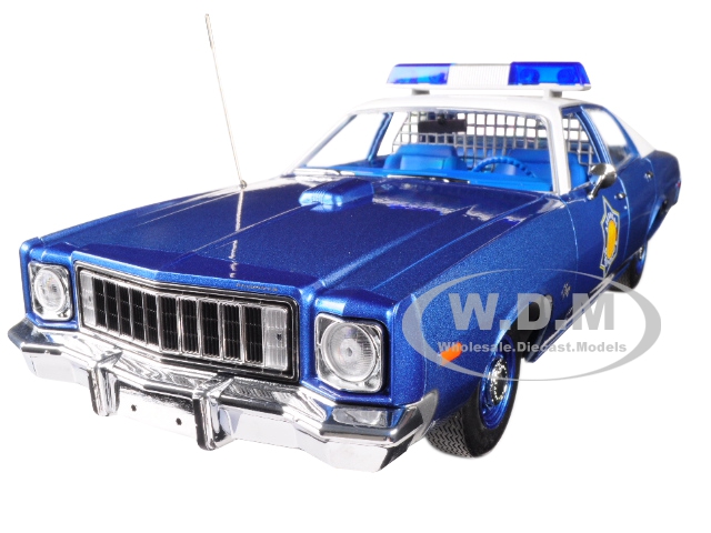 1975 Plymouth Fury Police Pursuit Arkansas State Police "smokey And The Bandit" (1977) Movie 1/18 Diecast Model Car By Greenlight
