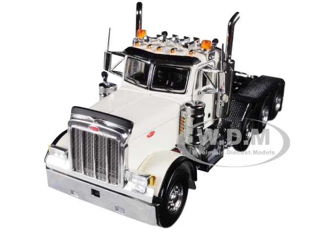Peterbilt 379 8X4 4 Axle Tractor Day Cab White 1/50 Diecast Model by WSI Models