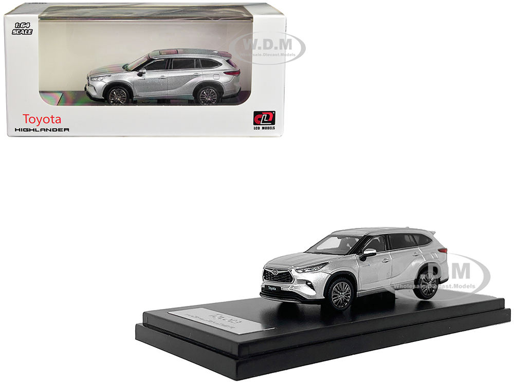 Toyota Highlander Silver Metallic with Sunroof 1/64 Diecast Model Car by LCD Models