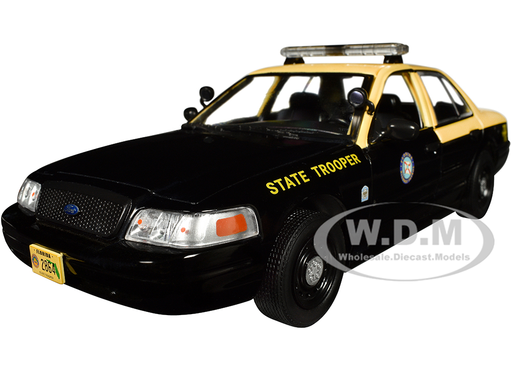 2010 Ford Crown Victoria Police Interceptor Black and Beige 