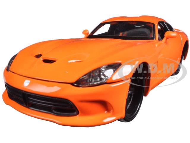 2013 Dodge Viper Gts Srt Orange "modern Muscle" 1/24 Diecast Model Car By Maisto