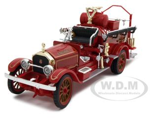 1921 American LaFrance Fire Pumper Engine Red 1/32 Diecast Model by Signature Models