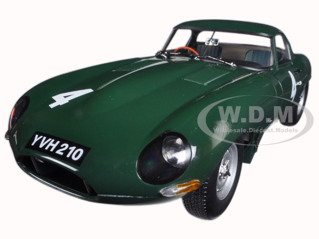 Jaguar Lightweight E-Type Sutcliffe YVH210 #4 Green 1/18 Diecast Model Car by Paragon Models