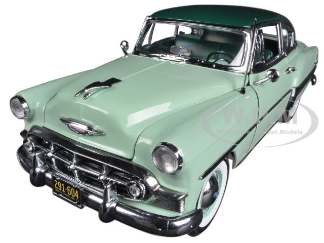 1953 Chevrolet Bel Air Hard Top Coupe Woodland Green / Surf Green 1/18 Diecast Car Model by Sunstar 1953 Chevrolet Bel Air Hard Top Coupe Woodland Green / Surf Green 1/18 Diecast Car Model by Sunstar