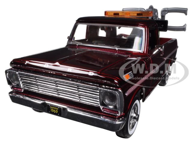 1969 Ford F-100 Tow Truck Burgundy 1/24 Diecast Model by Motormax