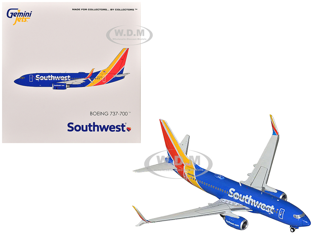 Boeing 737-700 Commercial Aircraft "Southwest Airlines" (N943WN) Blue with Striped Tail 1/400 Diecast Model Airplane by GeminiJets