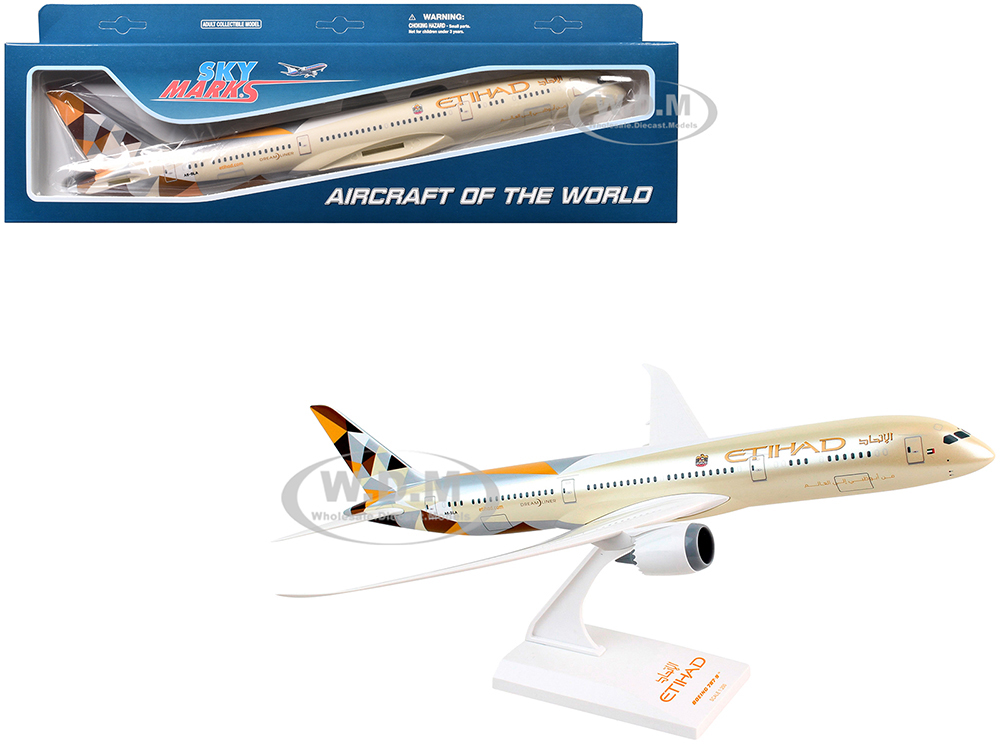 Boeing 787-9 Dreamliner Commercial Aircraft "Etihad Airlines" (A6-BLA) Beige with Tail Graphics (Snap-Fit) 1/200 Plastic Model by Skymarks