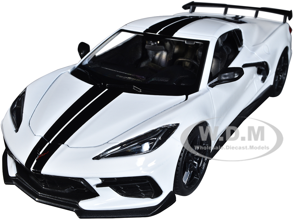 2020 Chevrolet Corvette Stingray Coupe White with Black Stripes Special Edition Series 1/24 Diecast Model Car by Maisto