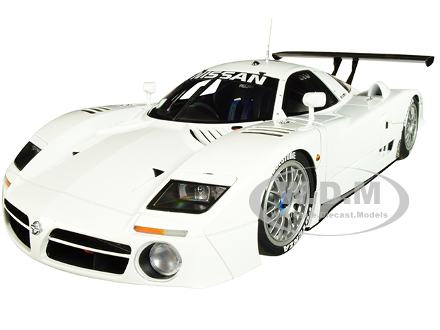 Image of Nissan R390 GT1 Le Mans (1998) Gloss White "Signature Series" 1/18 Diecast Model Car by Autoart